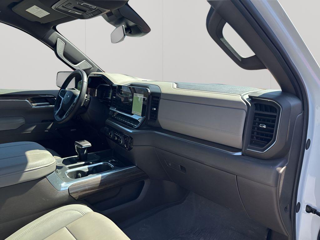 used 2025 Chevrolet Silverado 1500 car, priced at $53,997