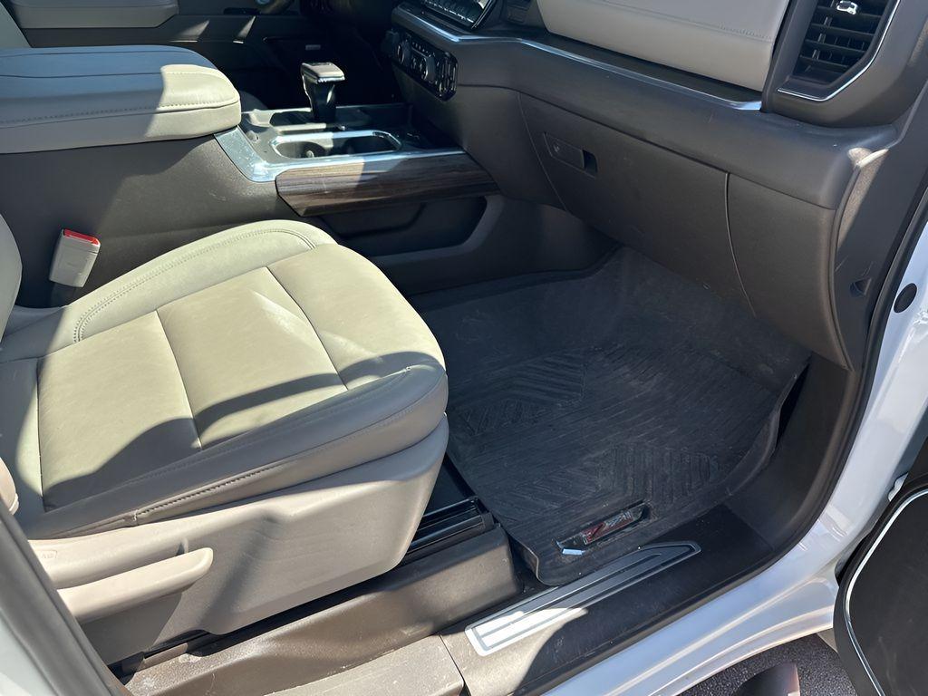 used 2025 Chevrolet Silverado 1500 car, priced at $53,997