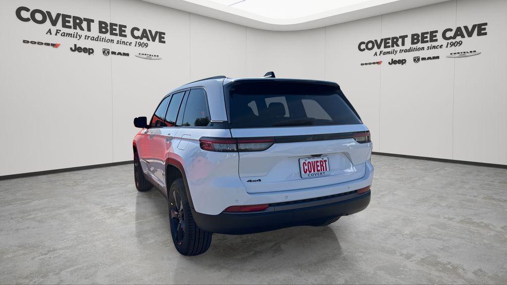 new 2026 Jeep Grand Cherokee car, priced at $47,577