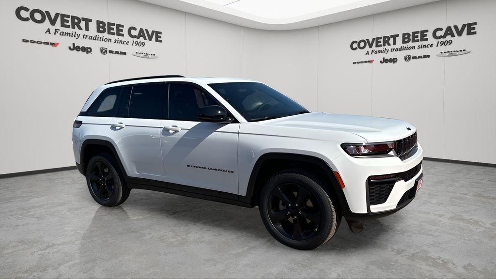 new 2026 Jeep Grand Cherokee car, priced at $47,577