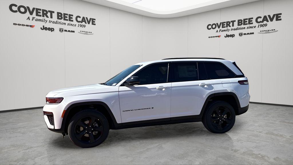 new 2026 Jeep Grand Cherokee car, priced at $47,577