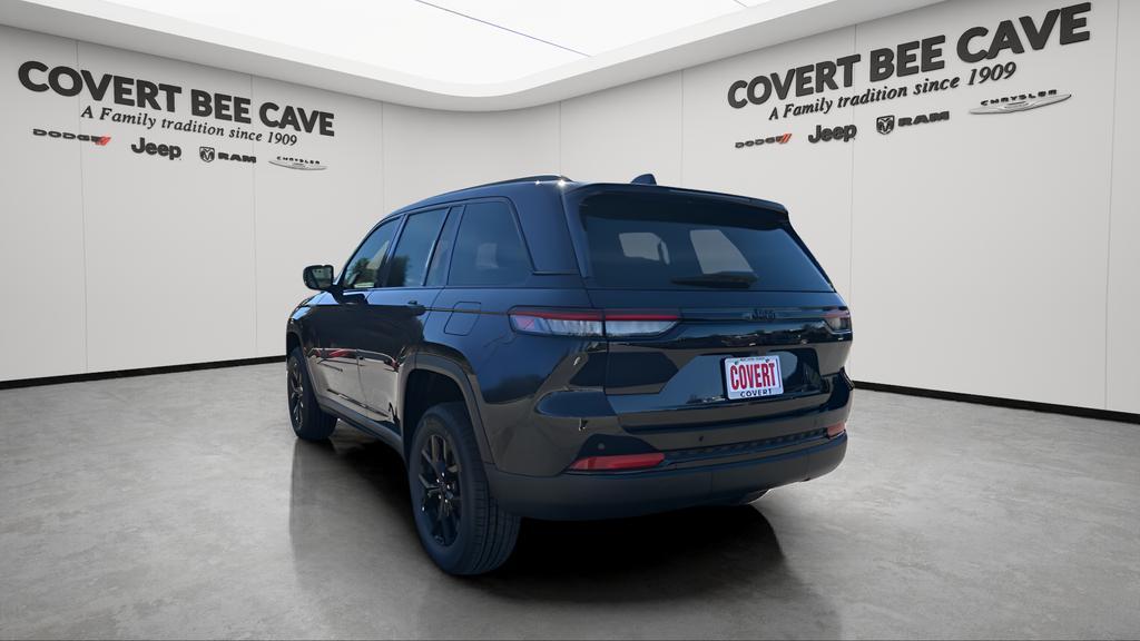new 2025 Jeep Grand Cherokee car, priced at $38,980