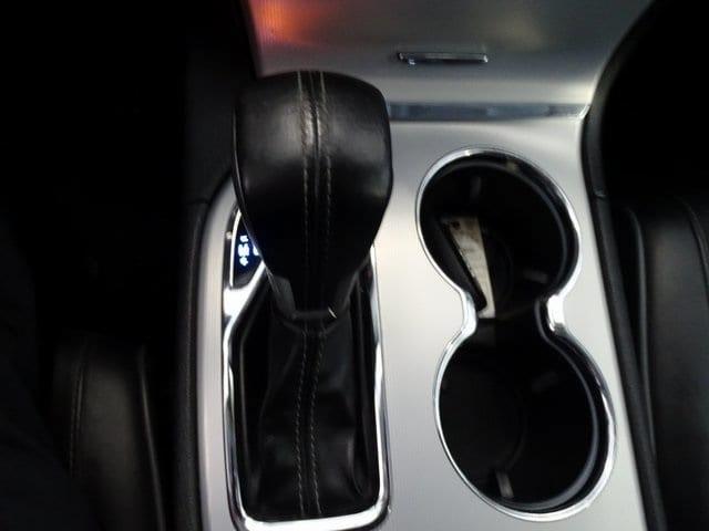 used 2021 Jeep Grand Cherokee car, priced at $25,500