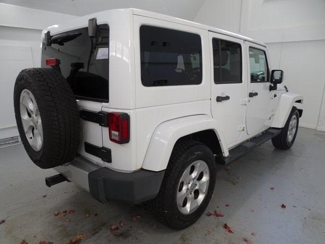 used 2015 Jeep Wrangler Unlimited car, priced at $12,995