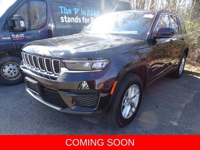 used 2025 Jeep Grand Cherokee car, priced at $35,550