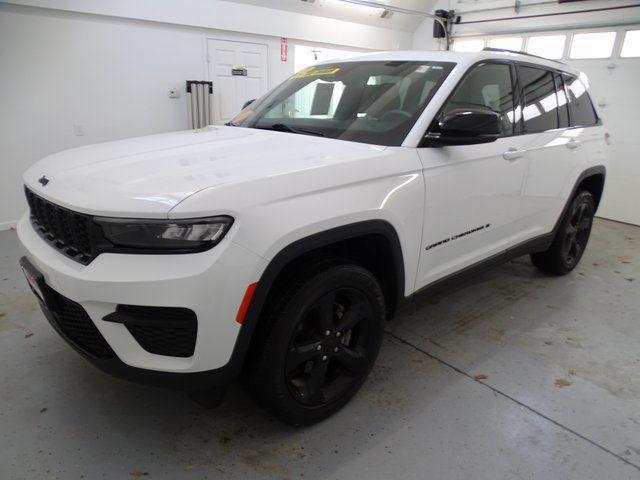 used 2023 Jeep Grand Cherokee car, priced at $31,499