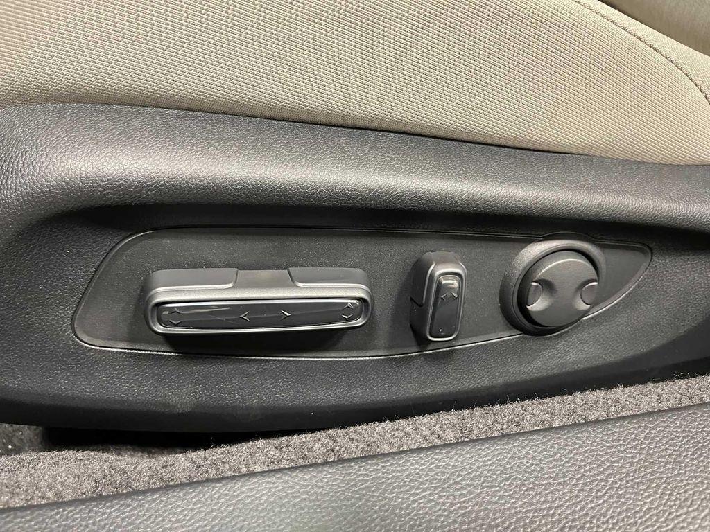 new 2025 Honda Accord car, priced at $30,319