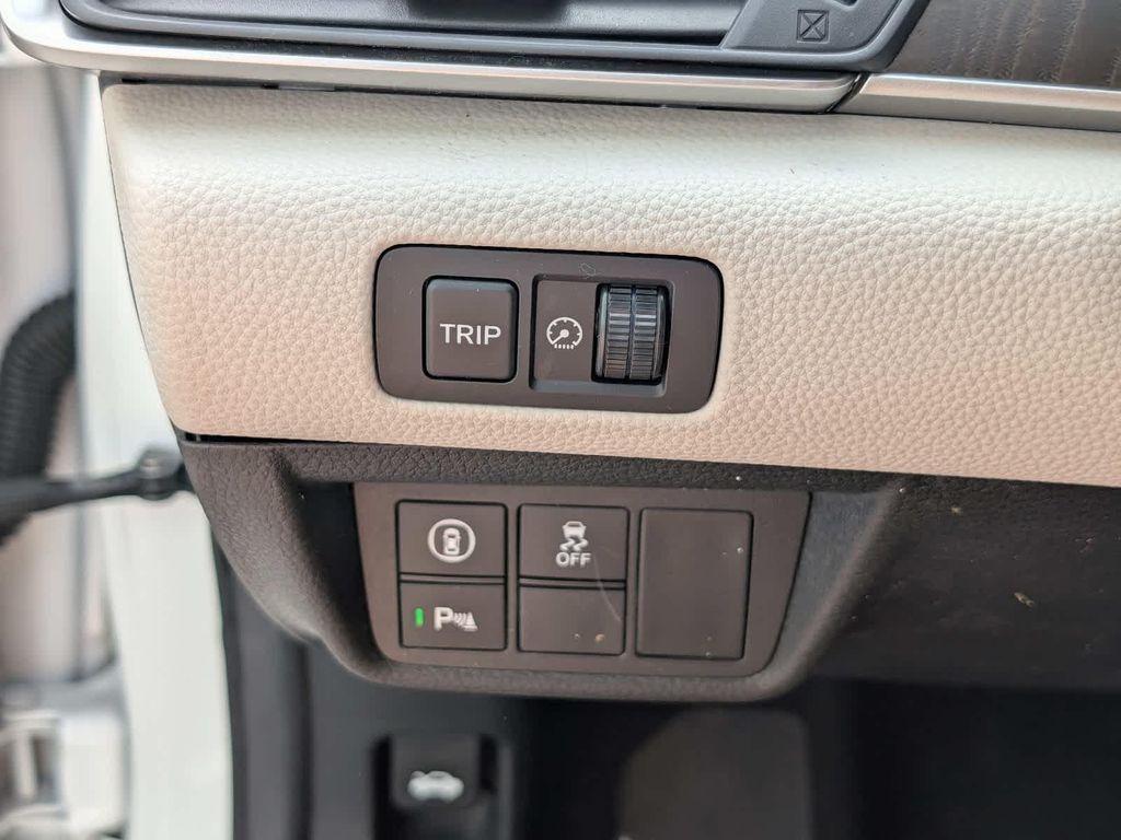 used 2022 Honda Accord Hybrid car, priced at $23,688