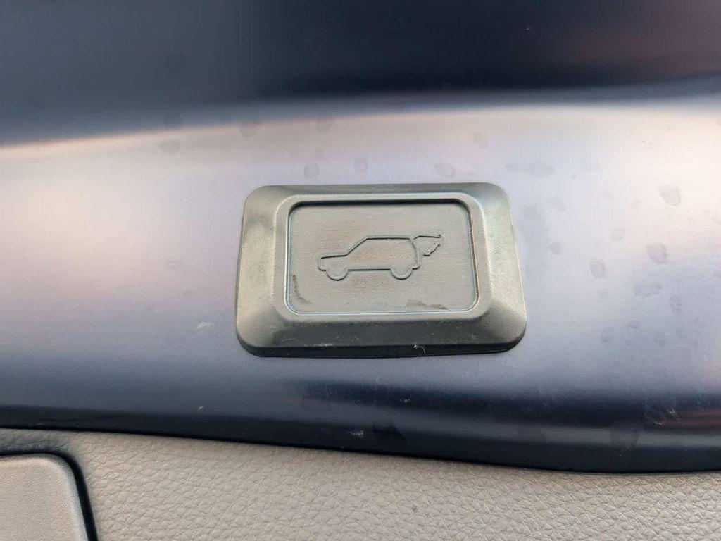 used 2019 Toyota RAV4 Hybrid car, priced at $22,934