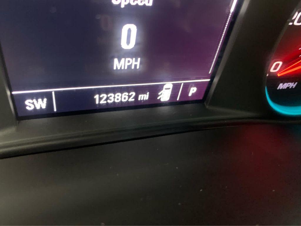 used 2020 Chevrolet Traverse car, priced at $14,810