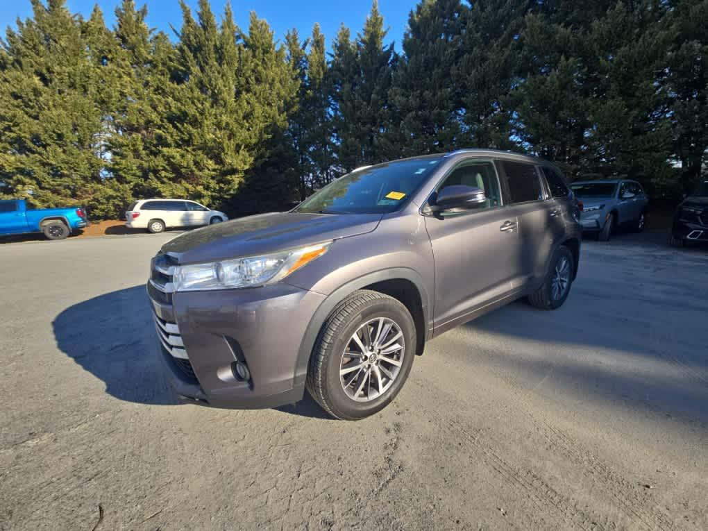 used 2018 Toyota Highlander car, priced at $19,051