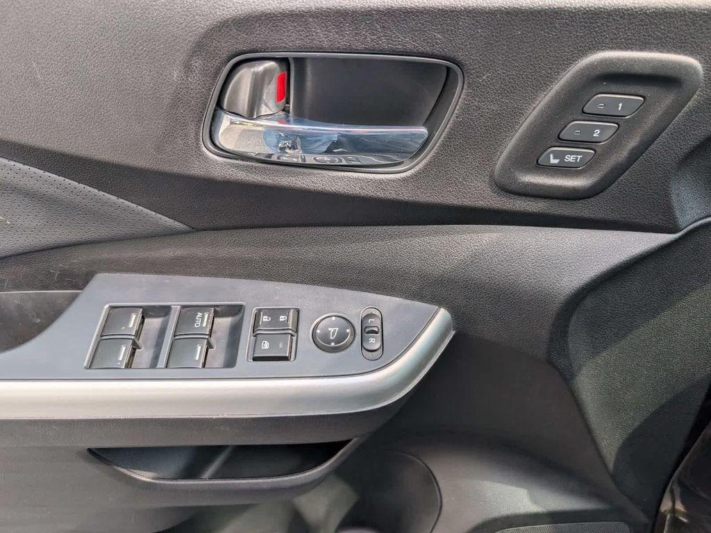 used 2015 Honda CR-V car, priced at $19,136