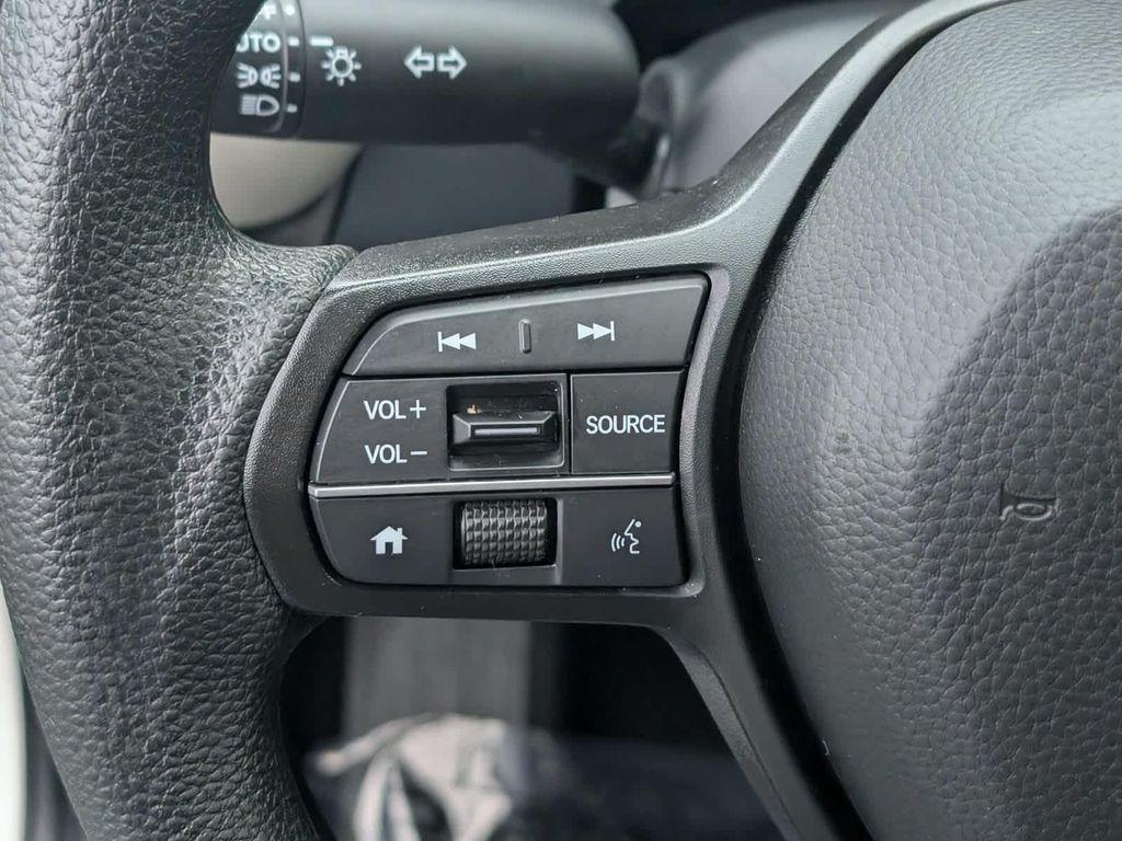 used 2025 Honda HR-V car, priced at $24,910