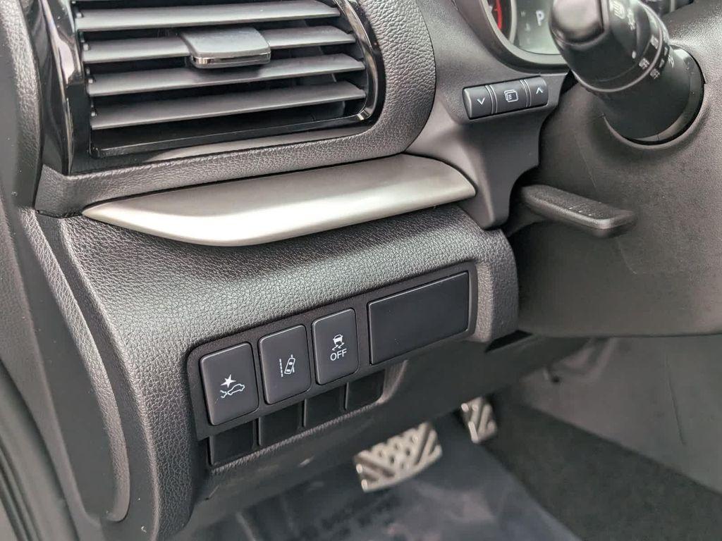 used 2025 Mitsubishi Eclipse Cross car, priced at $19,788