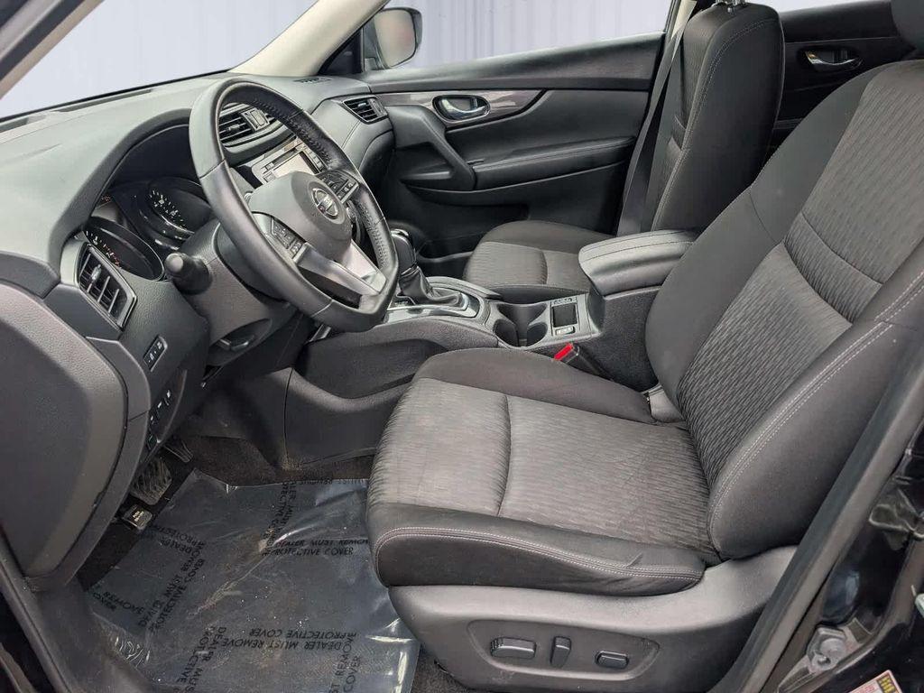 used 2019 Nissan Rogue car, priced at $13,043