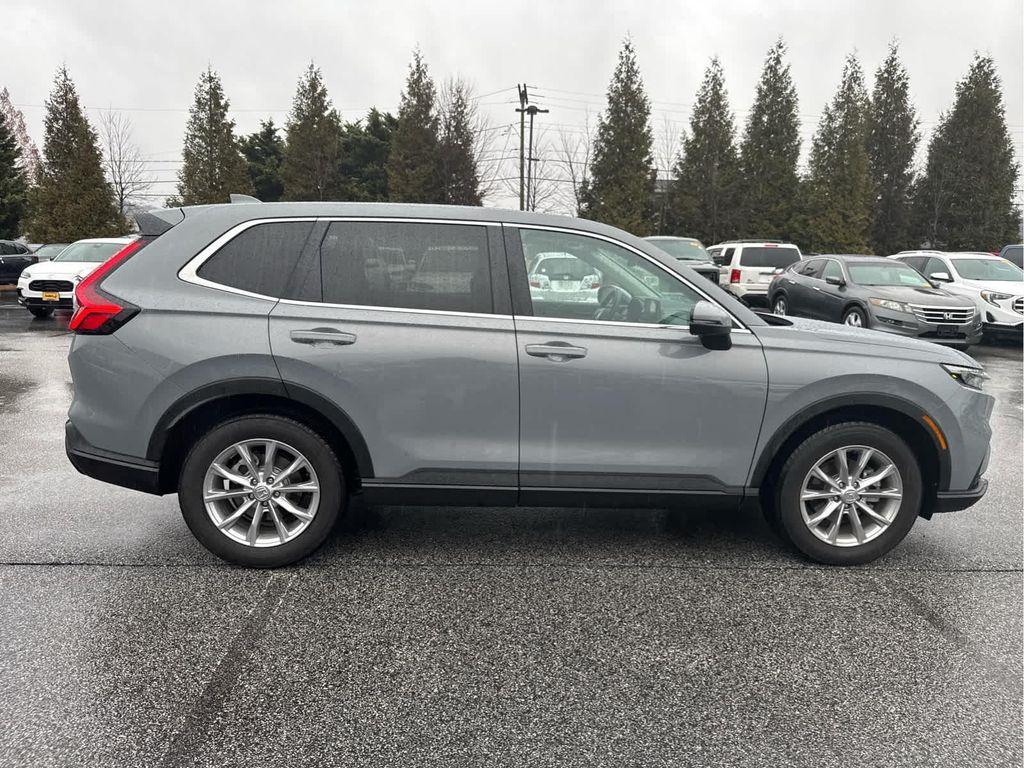 used 2025 Honda CR-V car, priced at $34,438