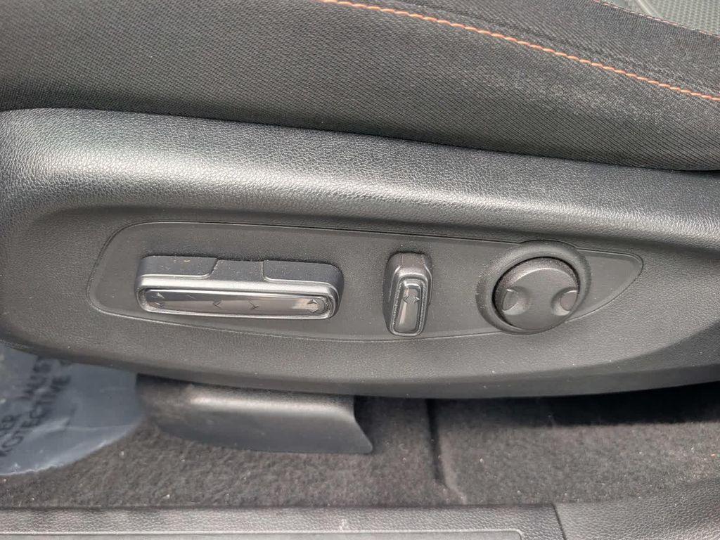used 2024 Honda CR-V Hybrid car, priced at $32,638