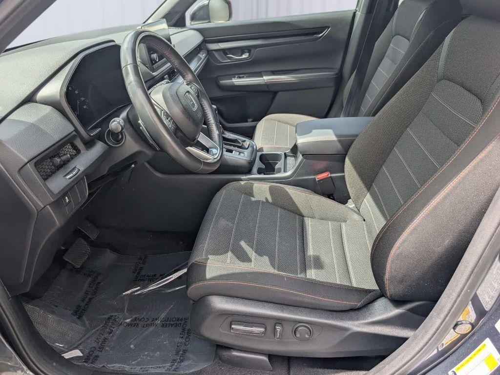 used 2024 Honda CR-V Hybrid car, priced at $32,638