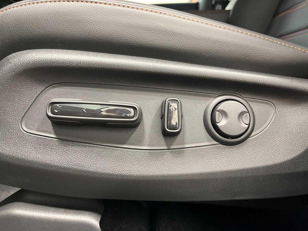 new 2026 Honda CR-V Hybrid car, priced at $39,529