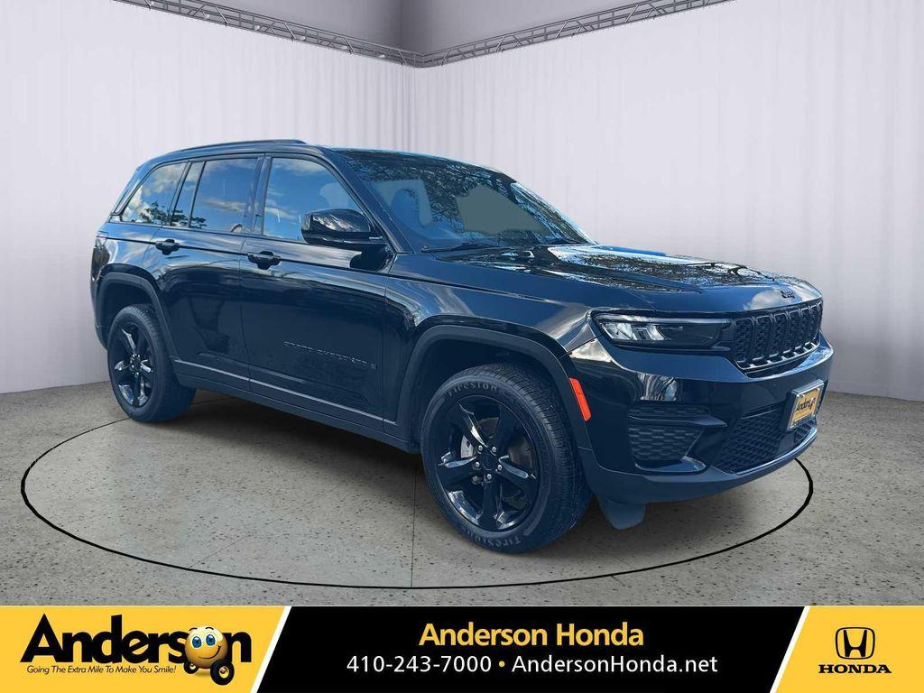 used 2023 Jeep Grand Cherokee car, priced at $29,495