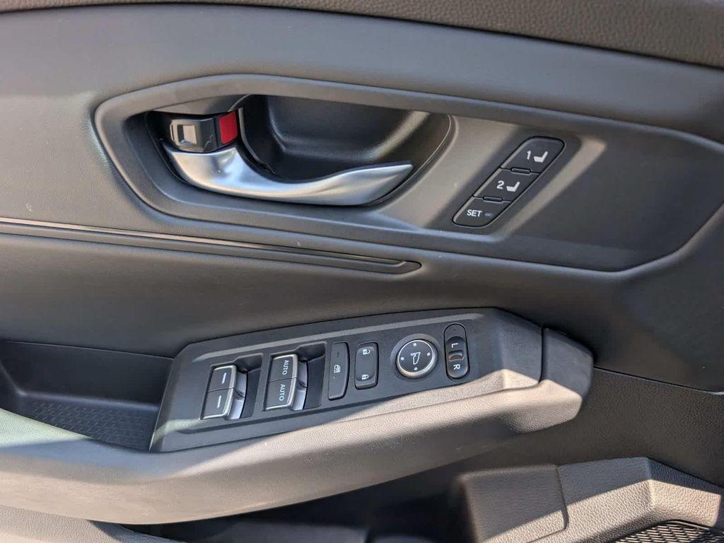 used 2025 Honda Accord Hybrid car, priced at $34,749