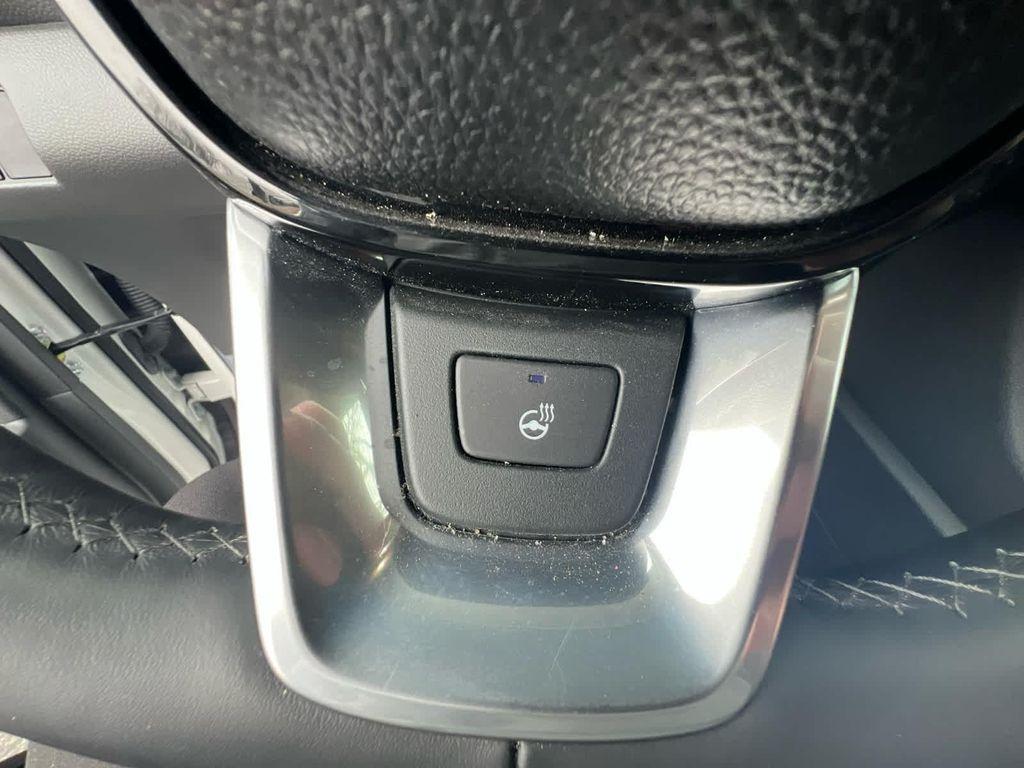 used 2025 Honda Pilot car, priced at $48,776