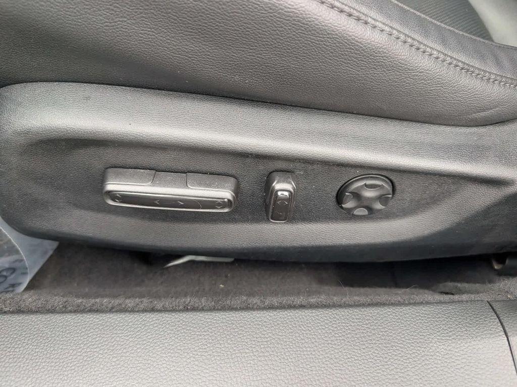 used 2019 Honda Accord Hybrid car, priced at $21,547