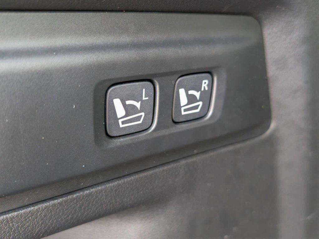 used 2025 Mazda CX-70 car, priced at $29,045