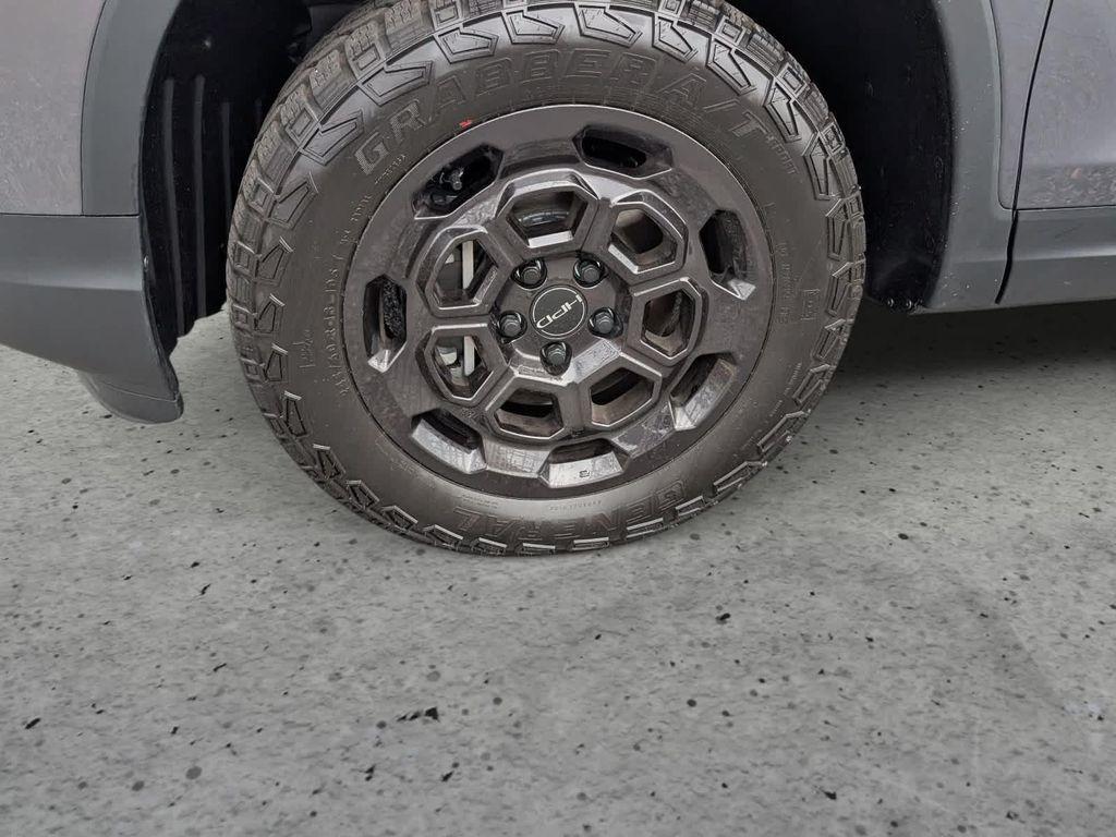 used 2025 Honda Ridgeline car, priced at $40,457