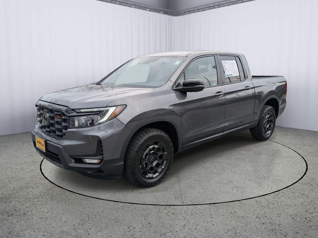 used 2025 Honda Ridgeline car, priced at $40,457
