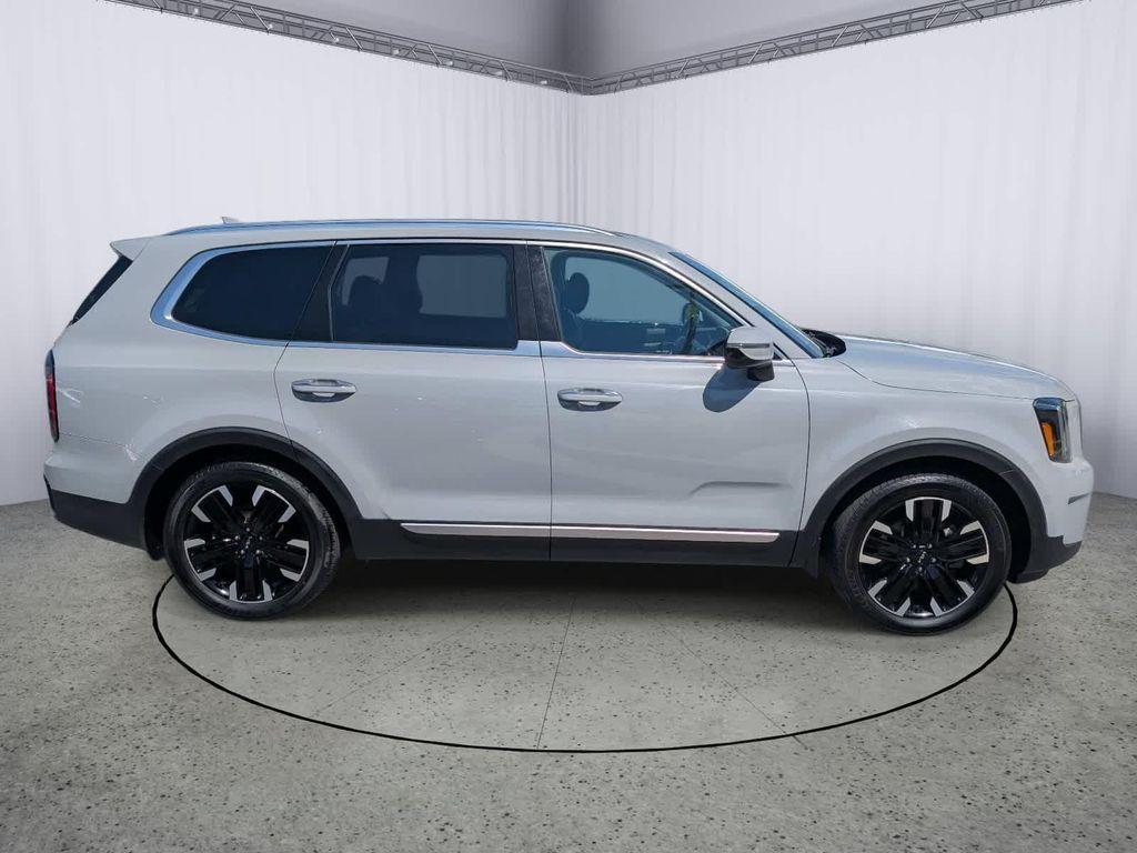 used 2023 Kia Telluride car, priced at $37,464