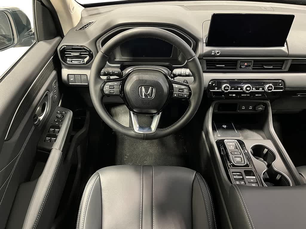 new 2026 Honda Pilot car, priced at $52,045