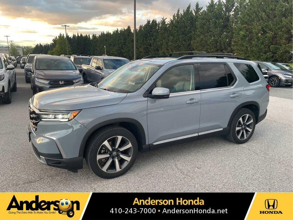 used 2025 Honda Pilot car, priced at $44,988