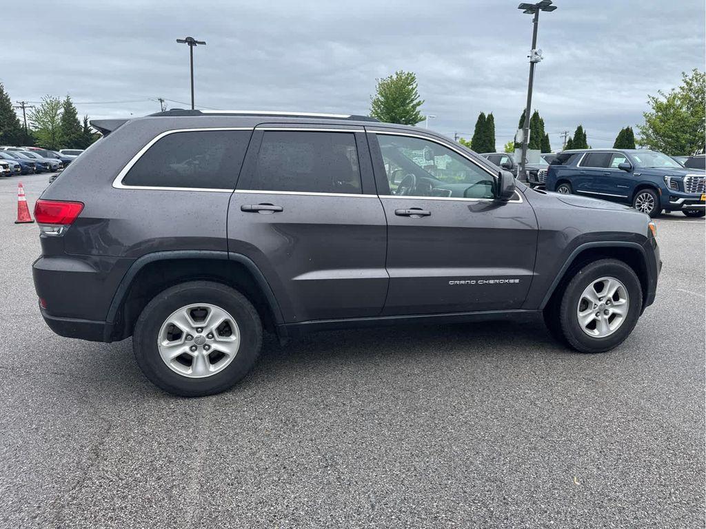 used 2015 Jeep Grand Cherokee car, priced at $12,372