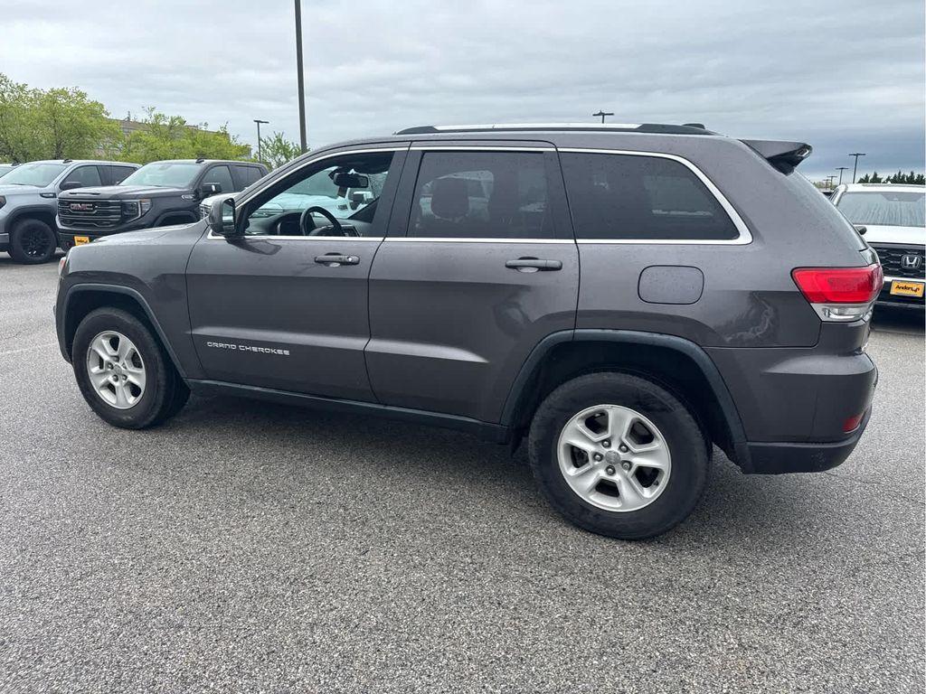 used 2015 Jeep Grand Cherokee car, priced at $12,372