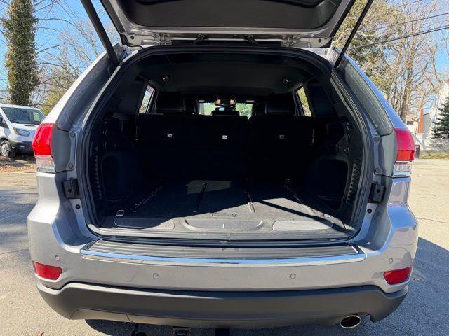 used 2015 Jeep Grand Cherokee car, priced at $10,495