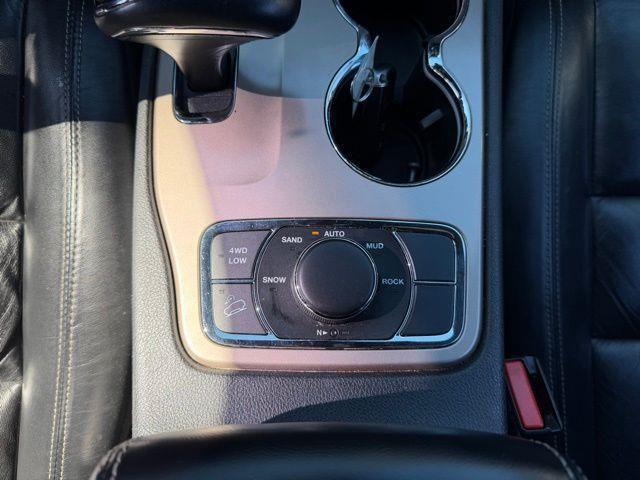 used 2015 Jeep Grand Cherokee car, priced at $10,495