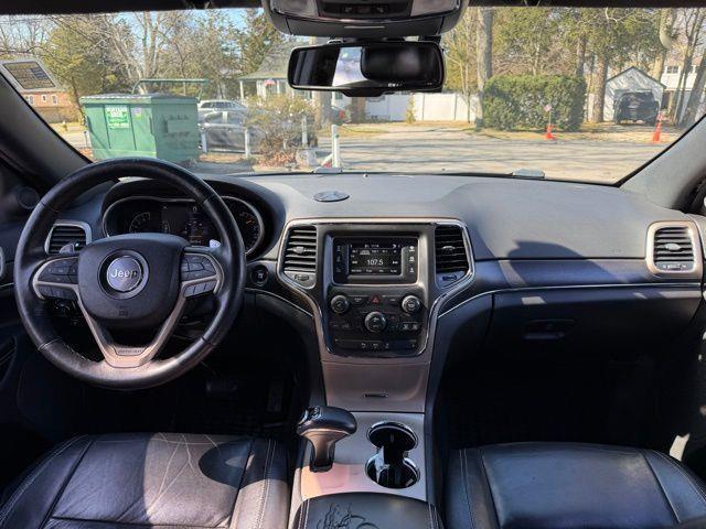 used 2015 Jeep Grand Cherokee car, priced at $10,495