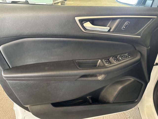 used 2024 Ford Edge car, priced at $29,000