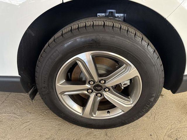 used 2024 Ford Edge car, priced at $29,000