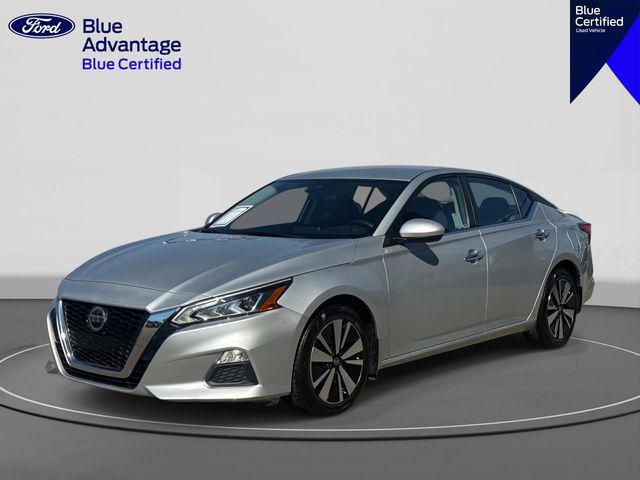 used 2022 Nissan Altima car, priced at $15,700
