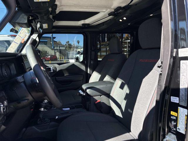 used 2024 Jeep Gladiator car, priced at $41,000