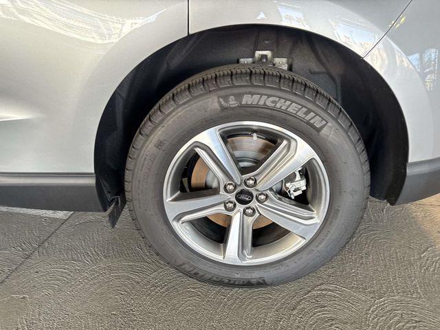 used 2024 Ford Edge car, priced at $29,000