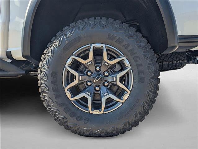 new 2026 Chevrolet Colorado car, priced at $55,960