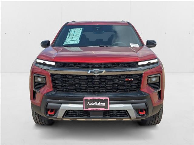 new 2025 Chevrolet Traverse car, priced at $50,495