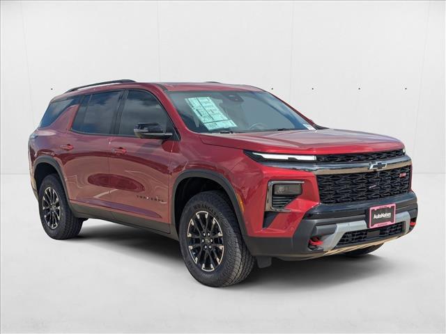new 2025 Chevrolet Traverse car, priced at $50,495