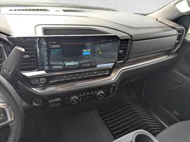 used 2025 Chevrolet Silverado 1500 car, priced at $40,808