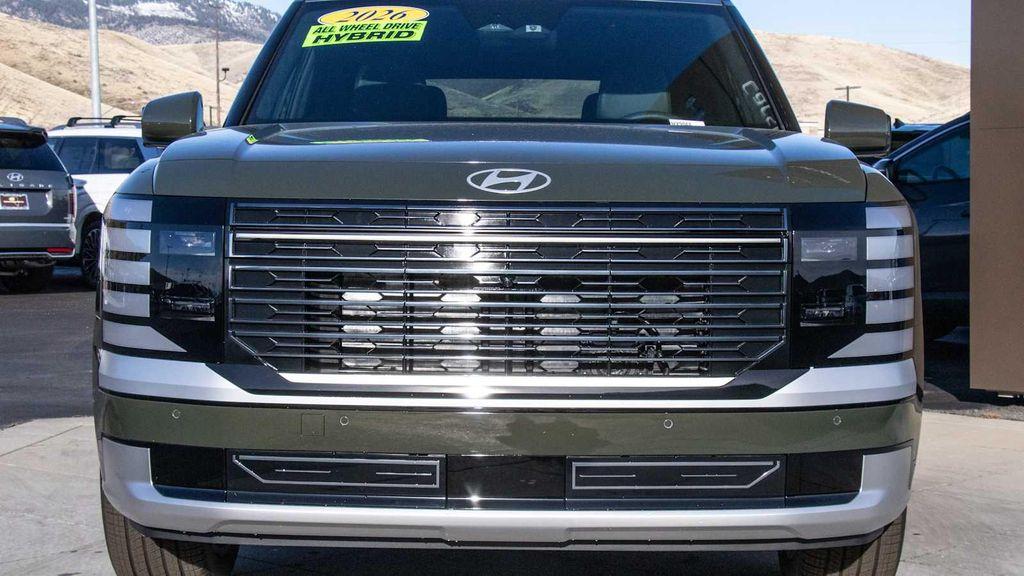 new 2026 Hyundai Palisade Hybrid car, priced at $61,040