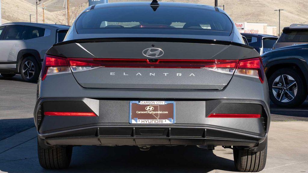 new 2026 Hyundai Elantra car