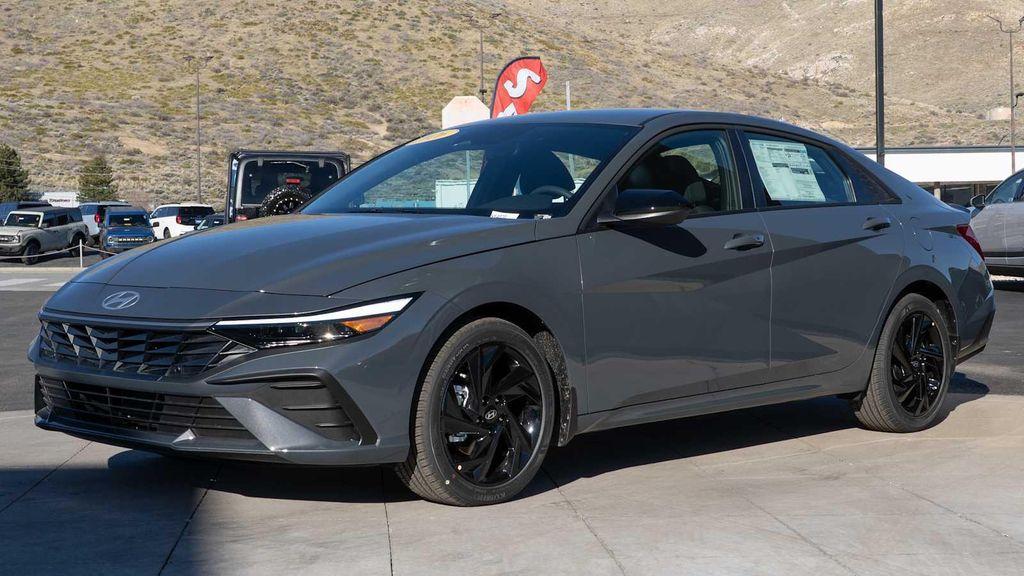 new 2026 Hyundai Elantra car
